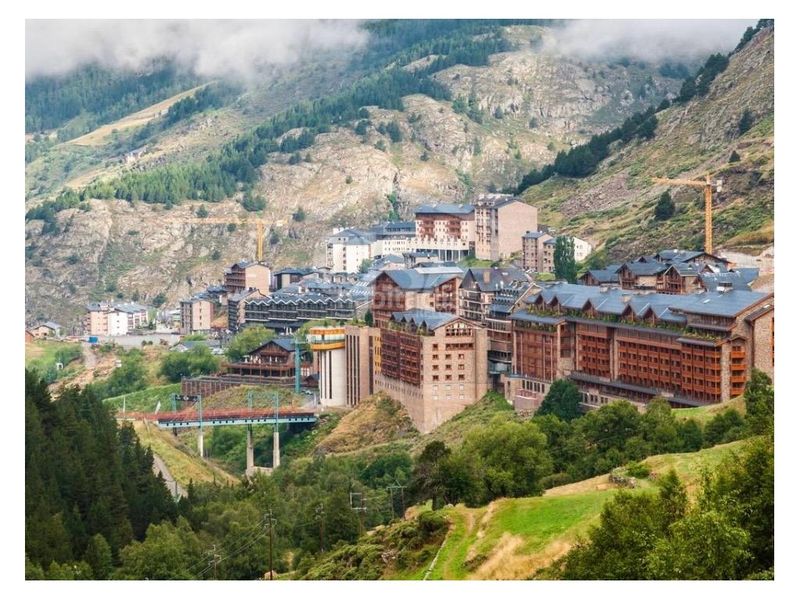 Foto d85e6c39-475a-4a24-a9df-5ddb6333e523. Geschäftsraum in avda. del traves 4-6 in La Massana La Massana