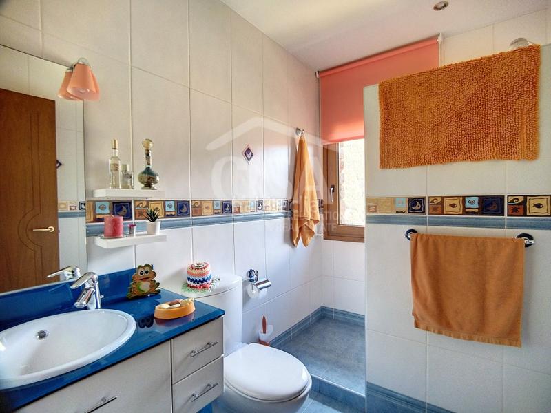 Foto 35235258-50b4-4e66-91c5-6a00aeef194f. Casa amb aparcament a Canillo Canillo