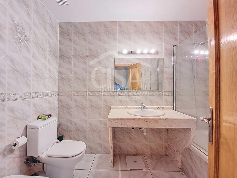 Foto 636a91e6-f94e-4e10-a0e4-0adb3d7cdc4b. Lloguer casa adossada a urb. sant miquel d'engolasters a Escaldes-Engordany