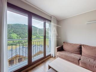 Pis a Cg-2, 135 135. En venta piso de cuatro habitaciones con vistas espectaculares