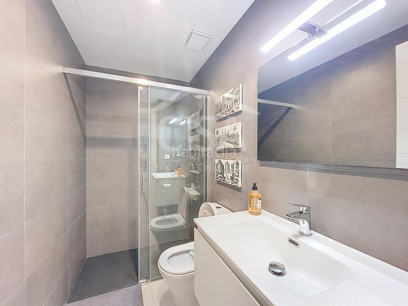 Foto 48608f05-e80c-41dd-9f9a-509bdb695433. Rent flat in antic camí ral 21 in Centro Andorra la Vella