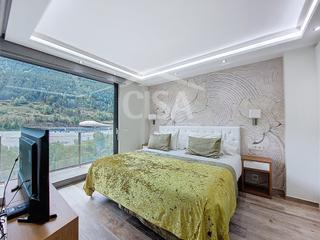 Pis  Cg-2, 5-15 5-15. Exclusivo apartamento con balcón, vistas espectaculares y spa