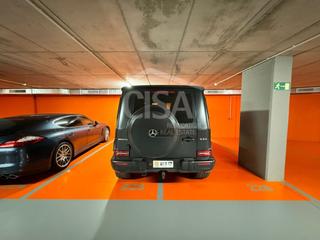 Autoparkplatz  Av. de les nacions unides, 16 16. Plaza de aparcamiento en el centro de escaldesengordany