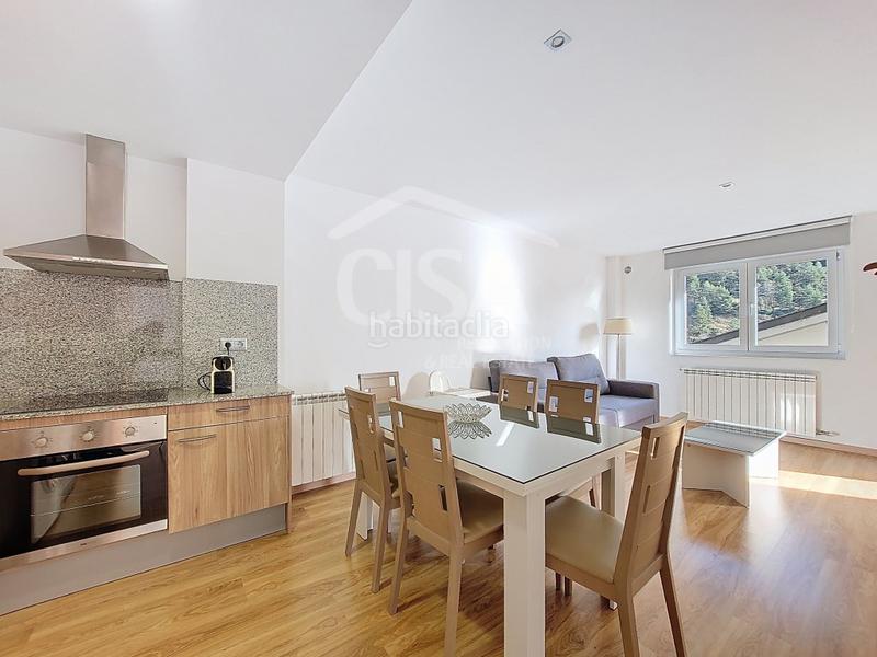 Foto 106f2e6a-e2fb-46ca-aabc-ef0c0f971670. Appartement dans Arinsal-Erts La Massana