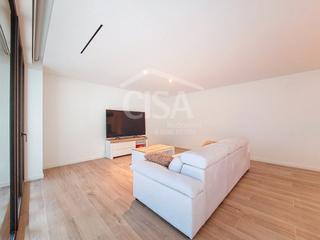 Rent Flat in Av. del consell de la terra, 16-14 16-14. Piso exclusivo de obra nueva de 3 habitaciones en el centro