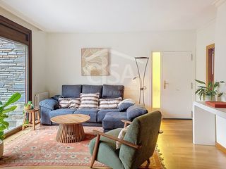 Reihenhaus in Carrer dels camps, 1 1. Casa adosada en el centro de la massana con sol todo el d�a