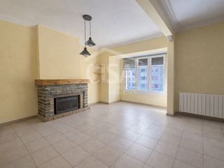 Pis  Carrer dr. nequi, 2-4 2-4. Venta de piso en centro de andorra la vella