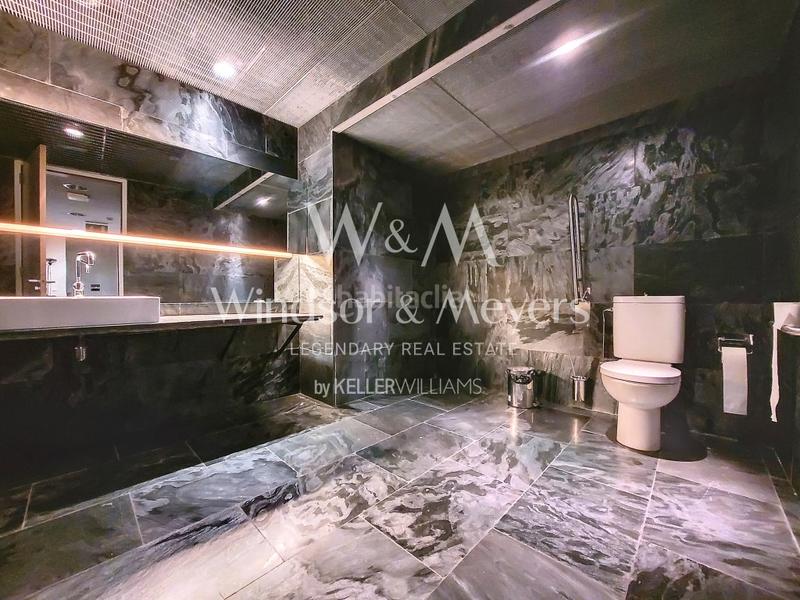 Foto c724a5ca-f651-4c1e-a7a7-a64710bae6fb. Edificio gran oportunidad! edificio muy céntrico en La Massana