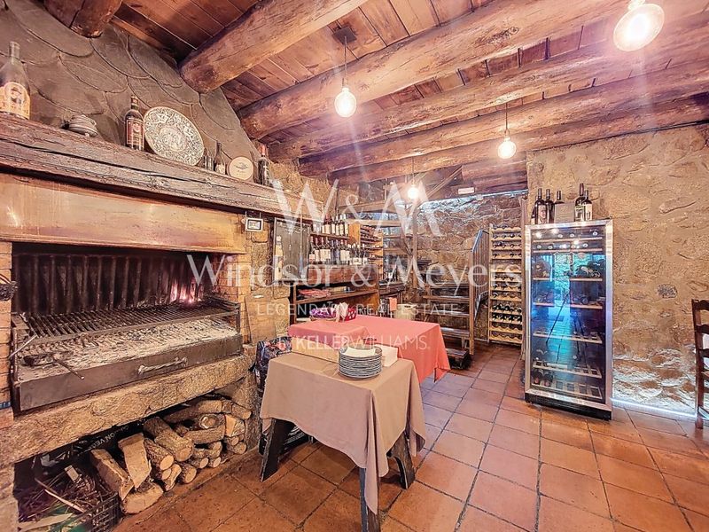 Foto 8027c47c-22e9-4327-9a99-71deb3e9dbf5. Location local commercial dans carrer sant miquel dans Encamp