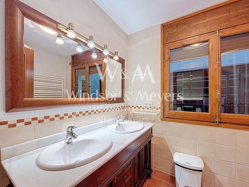 Foto 454116ff-4392-4583-9b12-a4e94a089dce. Piso en cg-3 increíble oportunidad en exclusiva piso en venta en el centro del pueblo en La Massana