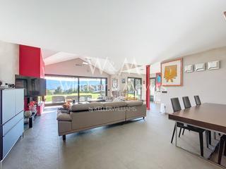 House  Avinguda del cadí. Exclusiva casa en venta en aravell con espectacular jardín