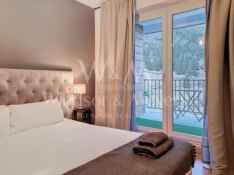 Foto 1f8e2961-2b14-46e1-a36e-51705c180313. Pis amb calefacció aparcament a Arinsal-Erts La Massana