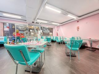 Geschäftsraum in Carrer Isabelle Sandy, 2-4 2-4