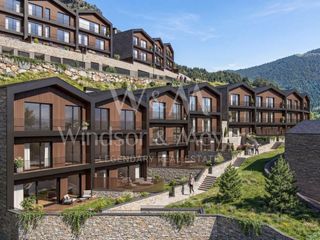 Casa adossada  Camí del coll del turer. Magnífica casa adosada de obra nueva