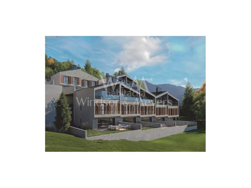 Foto a6435959-c6ca-4fb6-9637-f627e0363b19. Casa adossada amb calefacció aparcament a Els Cortals Encamp