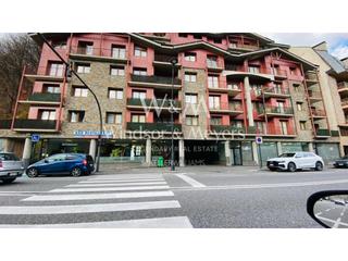 Local Comercial a La Massana. Se vende oportunidad para negocio