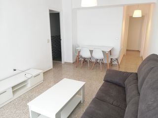 Miete Etagenwohnung  Calle magistrado salvador barbera. Piso de 3 dormitorios vistas despejadas.