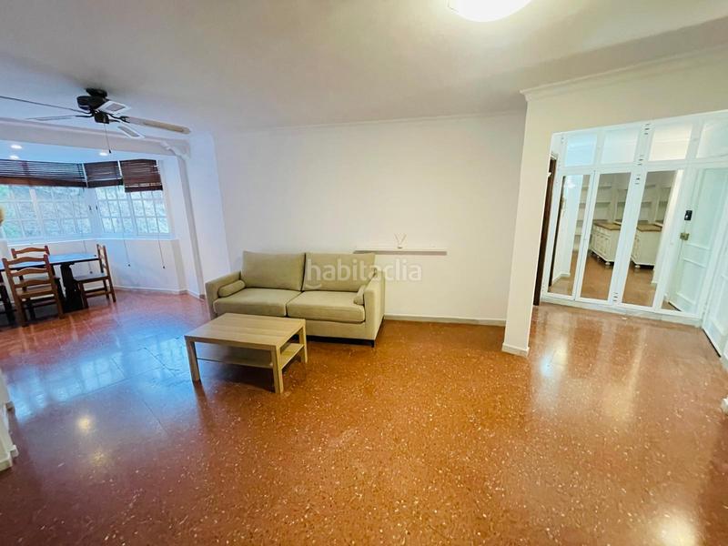 Foto 229d046d-9aae-47cb-951e-118fc1df730f. Miete etagenwohnung in Conde de Ureña Málaga