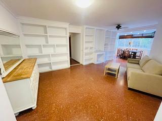 Etagenwohnung in Conde de Ureña