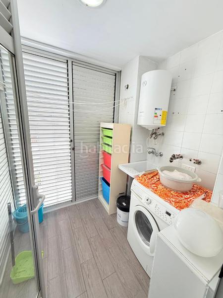 Foto fe6ec4f8-7c19-4238-95cd-048302dcc2f0. Rent flat with parking in Santa Isabel Málaga