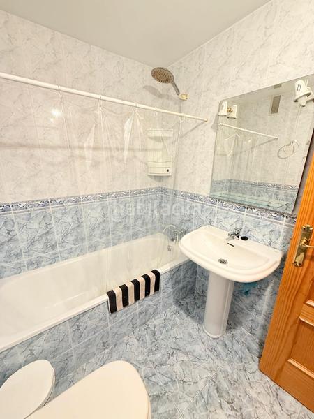 Foto 7b23d774-4ea9-4b23-8227-5b9313434497. Alquiler piso 2 dormitorios y 1 baño en Los Castillejos - La Trinidad Málaga