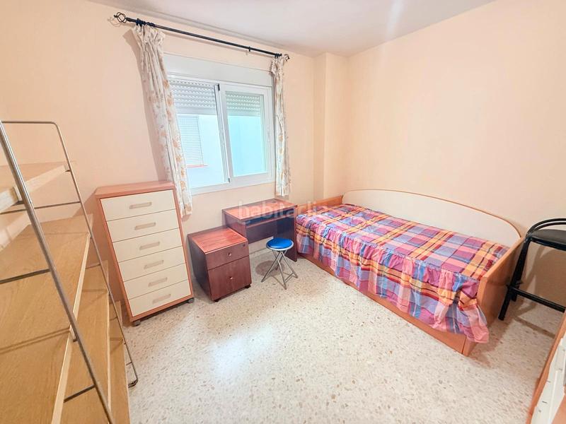 Foto f23371ba-8941-4f45-b0ea-eaa140f48f09. Alquiler piso 2 dormitorios y 1 baño en Los Castillejos - La Trinidad Málaga