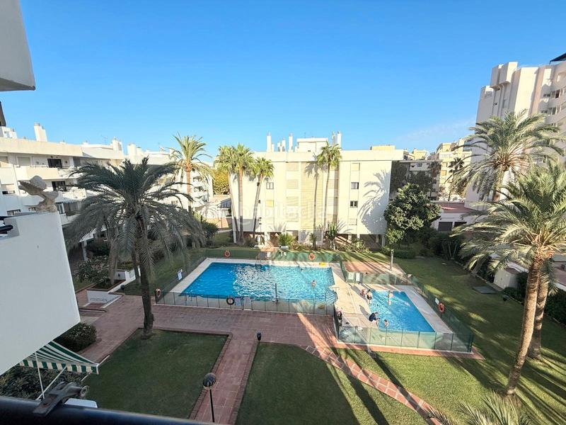 Foto 5dedfcea-caca-4d8a-be01-922778612c47. Affitto appartamento con parcheggio piscina in La Carihuela - Los Nidos Torremolinos