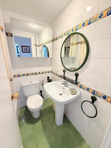 Foto e0badd17-6cd1-4a0a-b1a9-497401dc77a9. Affitto appartamento con parcheggio piscina in La Carihuela - Los Nidos Torremolinos