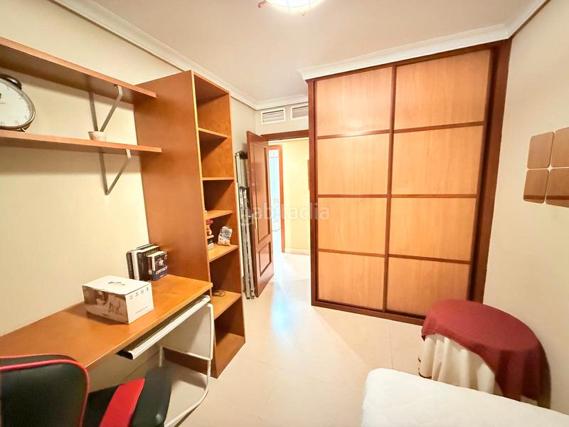 Foto dae8ef4f-b085-4364-8d6d-6979198c5124. Alquiler piso tetainos en El Consul - Ciudad Universitaria - El Romeral Málaga