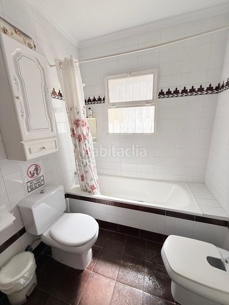 Foto a8a809de-2715-4c34-8e57-9525b59c5add. Lloguer pis a Benajarafe