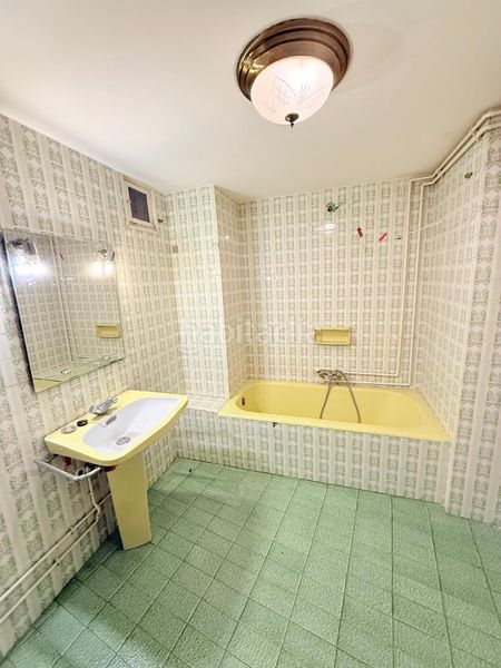 Foto bf709cbe-b36a-49ba-b060-1a79a5280200. Etagenwohnung in calle josé denis belgrano 17 in Centro Histórico Málaga