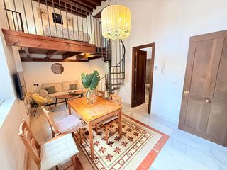 Affitto Duplex in La Goleta - San Felipe Neri. Se alquila bonito piso-dúplex en el centro histórico de málaga