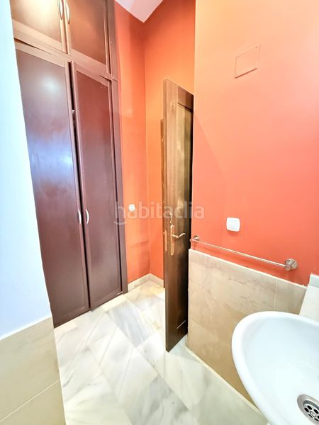 Foto 9a344f86-dd07-424a-b854-64afb919bc93. Rent duplex with heating in La Goleta - San Felipe Neri Málaga