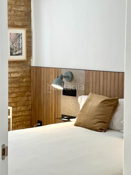 Foto 3147a4fe-3e17-4f4b-8d4f-c8b959b15a7f. Pis a carrer del pintor salvador abril 52 a Russafa Valencia