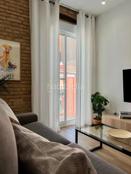 Foto ae37a28f-617c-4fa0-b5b7-ced9ce098078. Pis a carrer del pintor salvador abril 52 a Russafa Valencia