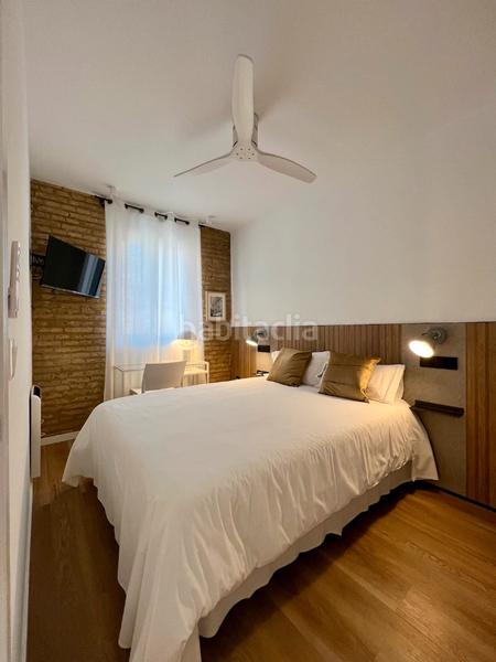 Foto f0819abc-3d58-48ff-937e-44767aa2d14c. Pis a carrer del pintor salvador abril 52 a Russafa Valencia