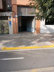 Miete Autoparkplatz in Avinguda de les balears 16. Alquiler plaga de garaje para coche grande