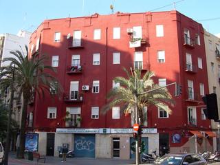 Location Appartement à Carrer del pintor salvador abril 56. Piso de 2 habitaciones en rufaza, alquiler de temporada