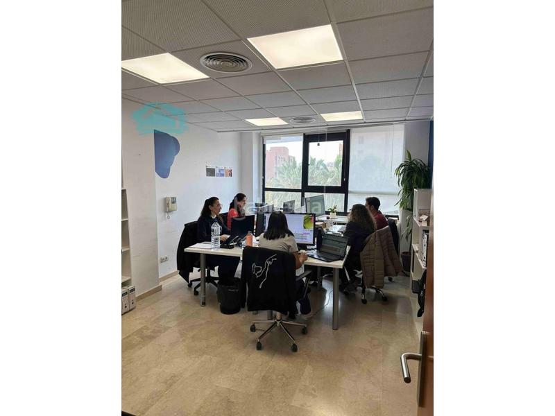 Foto d58349c8-d1ec-4f2a-9d48-25150b838d6f. Bureau dans Garbinet - Parque de las Avenidas Alicante