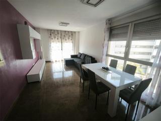 Lloguer Apartament  N/a. Piso para estudiantes frente a la uji!  3 habitaciones, 2 baños,