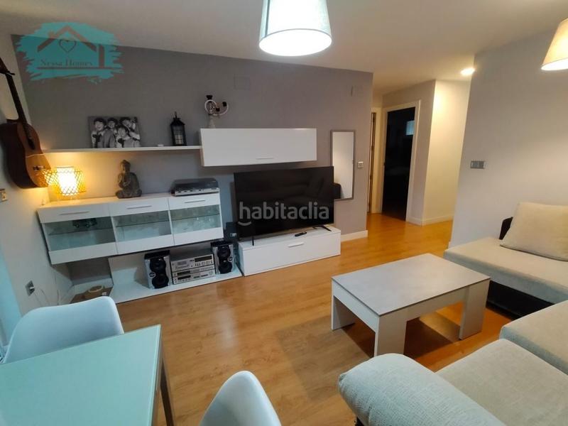 Foto cacf392b-8f46-493f-a22c-27c3fda1402e. Location appartement avec parking dans Albufereta Alicante