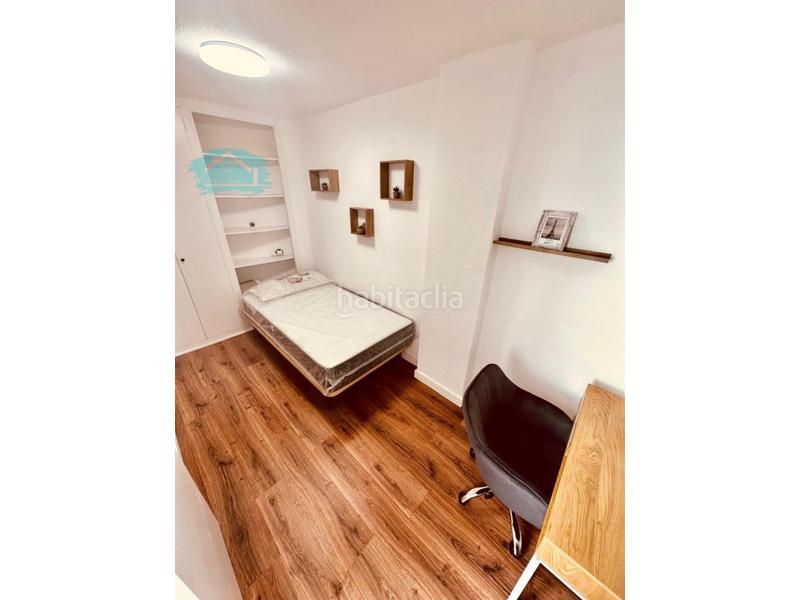 Foto 7f2f899f-cdbe-4dc6-ba47-dd9114124da1. Alquiler piso alquiler piso centro. en Ensanche-Diputación Alicante