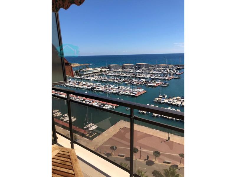 Foto 829f60d5-b9a9-4fc4-ad42-33133ba073f3. Location studio dans Campello Playa Campello (el)