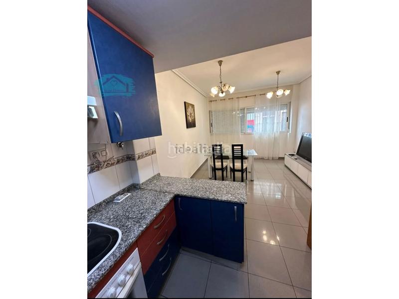 Foto a8c6014e-bb8f-44e9-8fa9-61e0a9270f7c. Alquiler piso alquiler piso zona Campoamor. en Campoamor Alicante