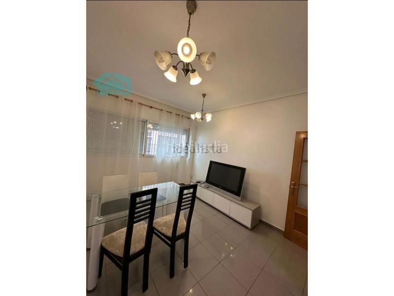 Foto c658fe16-a4b7-4531-bde4-dc3fe56d8e5b. Alquiler piso alquiler piso zona Campoamor. en Campoamor Alicante