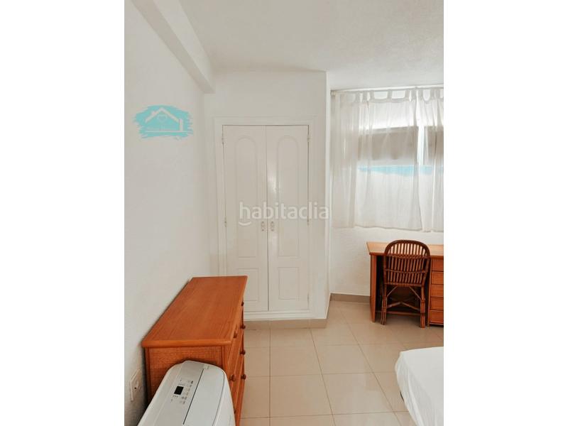Foto 2c050b06-ecf4-4f64-b4a6-b78fccc6d364. Rent flat with parking in Playa de San Juan Alicante