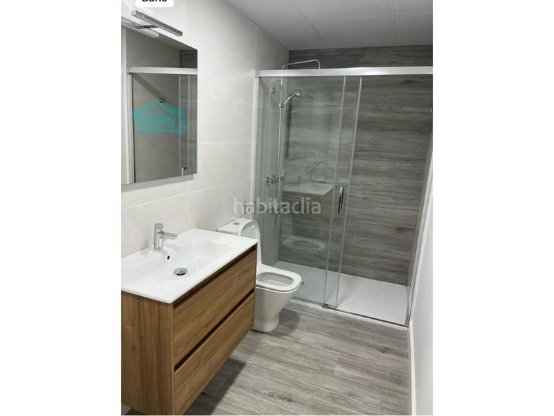 Foto ec6fda9d-099d-40f6-a826-131046cdc47a. Rent business premise in Campello Pueblo Campello (el)