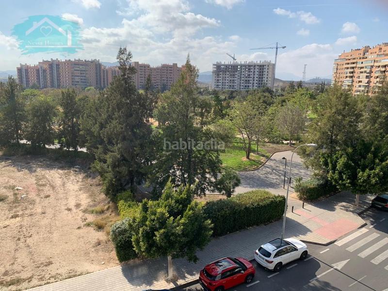 Foto 716894e3-6da2-40d9-88ff-ca010cfad408. Alquiler piso alquiler zona pau 1. en Paus - Polígono San Blas Alicante