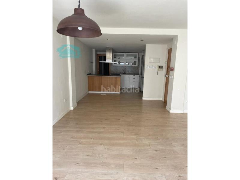 Foto 1d2a0625-f315-40b9-9784-c17f0b369de1. Location appartement avec parking dans Mercado Alicante