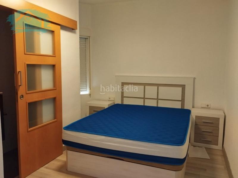 Foto cb541fe2-d0d7-4607-9a55-507551a5b5df. Alquiler piso alquiler piso zona Carolinas Bajas en Alicante